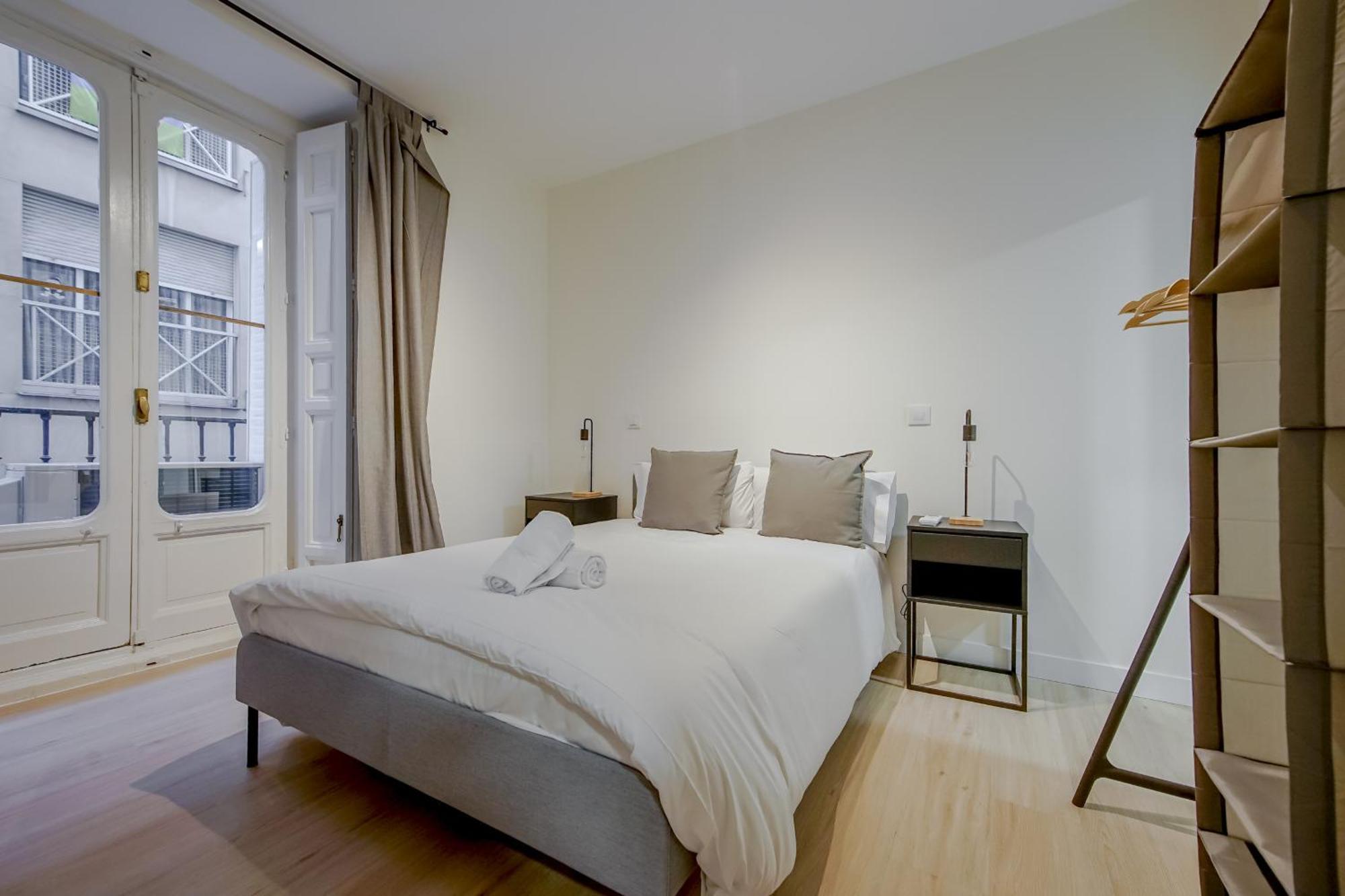 Cozy&New Apartment Para 6Pax En La Plaza De Tirso - Madrid E1 Eksteriør bilde