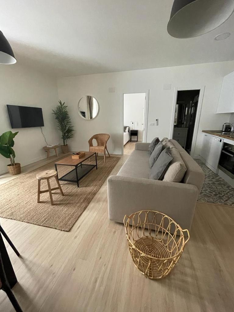 Cozy&New Apartment Para 6Pax En La Plaza De Tirso - Madrid E1 Eksteriør bilde
