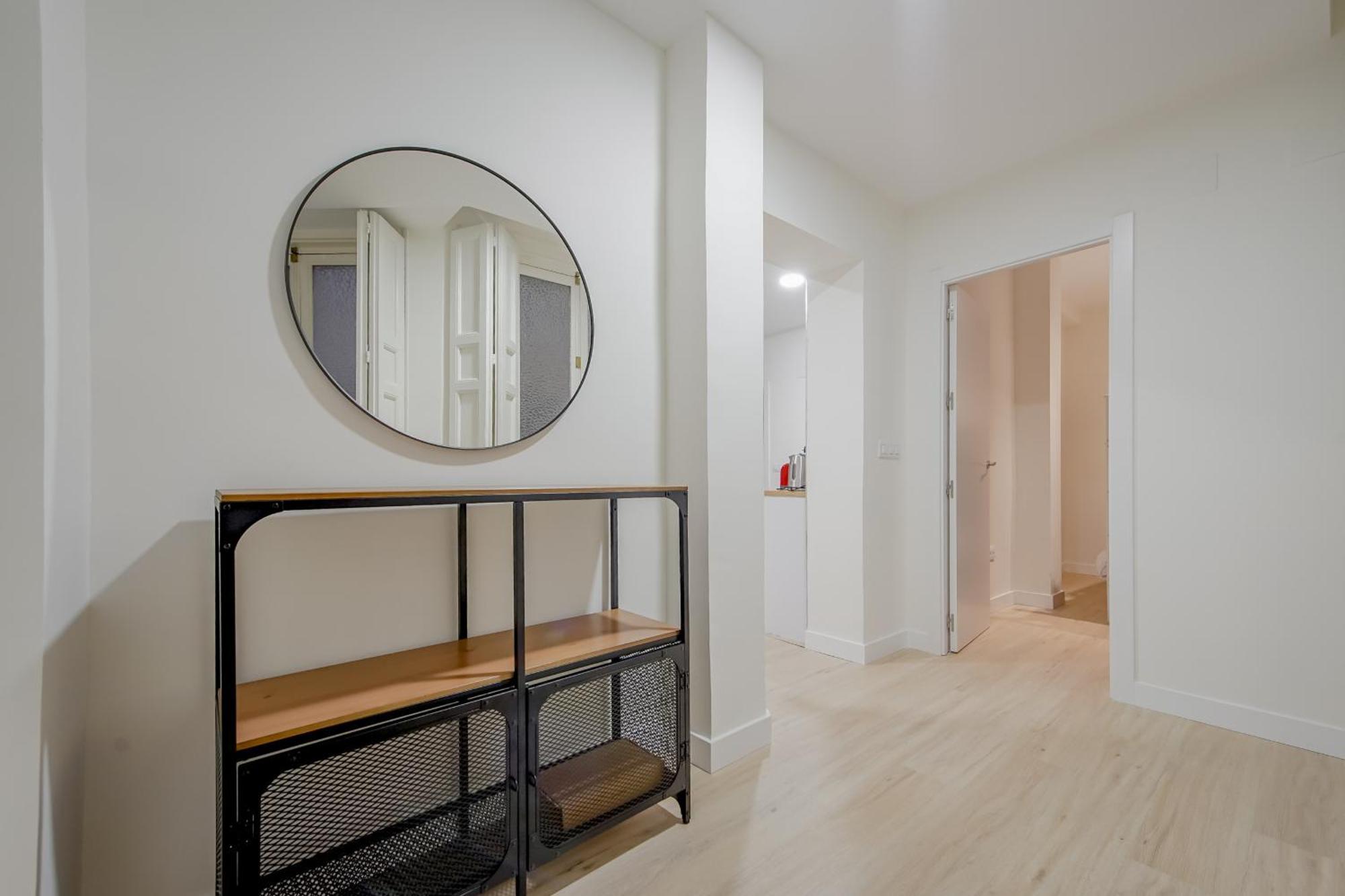 Cozy&New Apartment Para 6Pax En La Plaza De Tirso - Madrid E1 Eksteriør bilde