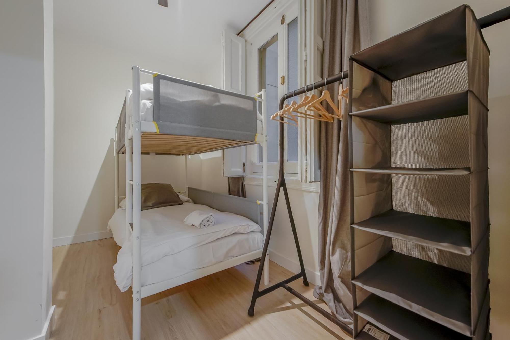 Cozy&New Apartment Para 6Pax En La Plaza De Tirso - Madrid E1 Eksteriør bilde